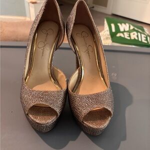 Jessica Simspons high heels